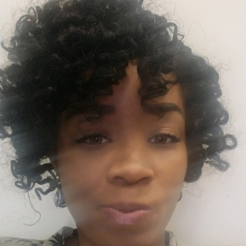 Meet your Posher, Latreasa